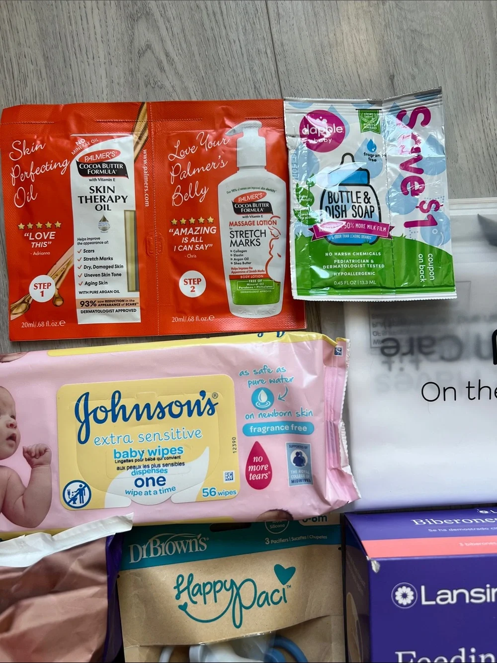 New Lot of Newborn/Infant Baby Items Bottles Carseat Cover Sterilizer Evenflo